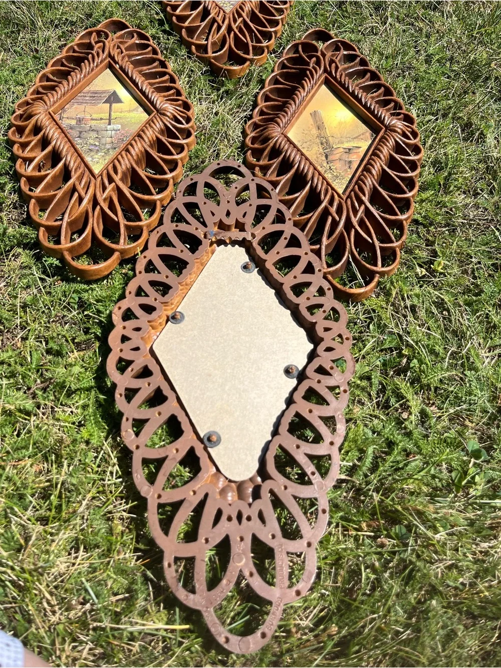 HomCo Burwood Wall Plaques